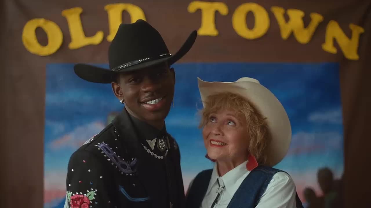 Lil Nas X - Old Town Road (Official Video) ft. Billy Ray Cyrus