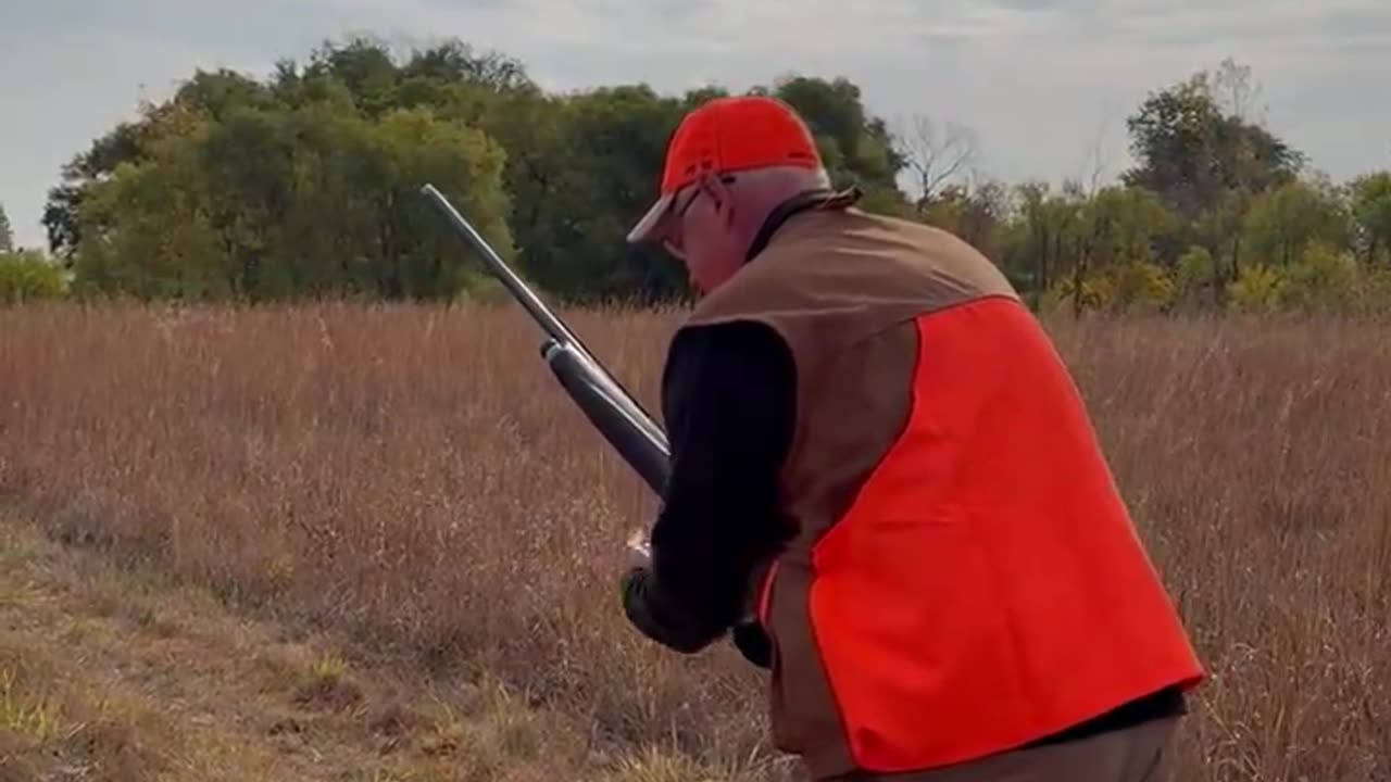 Tim Walz Struggles To Load His Shotgun While Pheasant Hunting