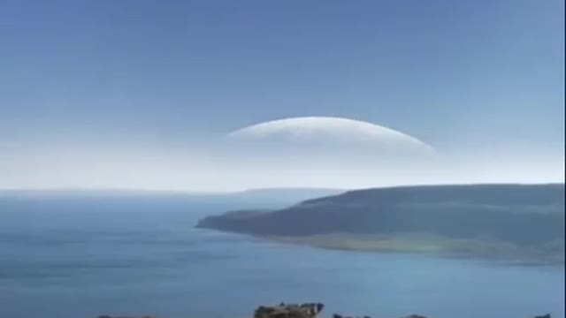 Giant Moon * Russia to Russia to Canada,