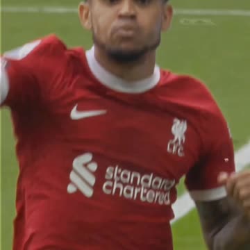 Luis Diaz destroying players