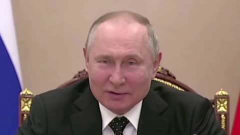 Putin begins his emergency economic meeting and labels the West as an "empire of lies."
