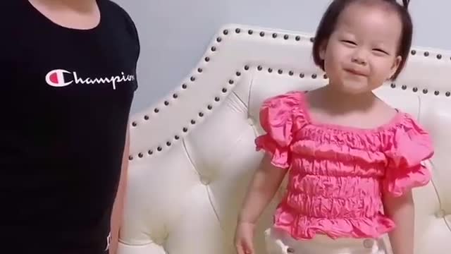 Laugh with the best baby pranks in a parent ( part 10)