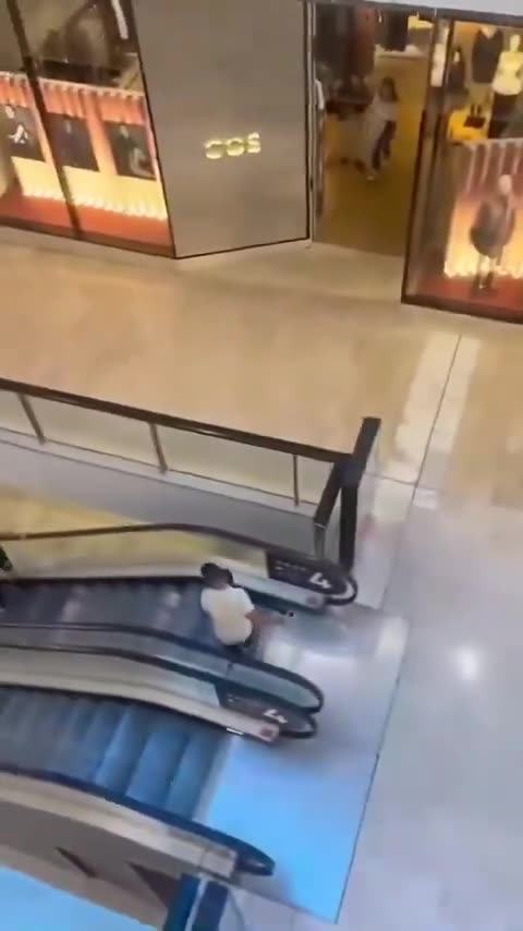 Reports of 6 dead in mall attack just outside Sydney, Australia