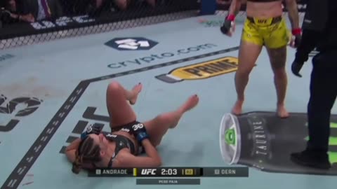 Jessica Andrade vs Mackenzie Dern KO Brutal 🤯