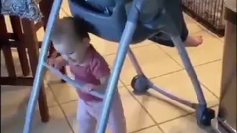 Funny babies r dance