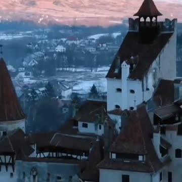 : Bran Castle (Rom. Castelul Bran, German Törzburg, Hungarian Törcsvár)