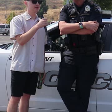 Cop Doing Cocaine Off Ass in Mexico