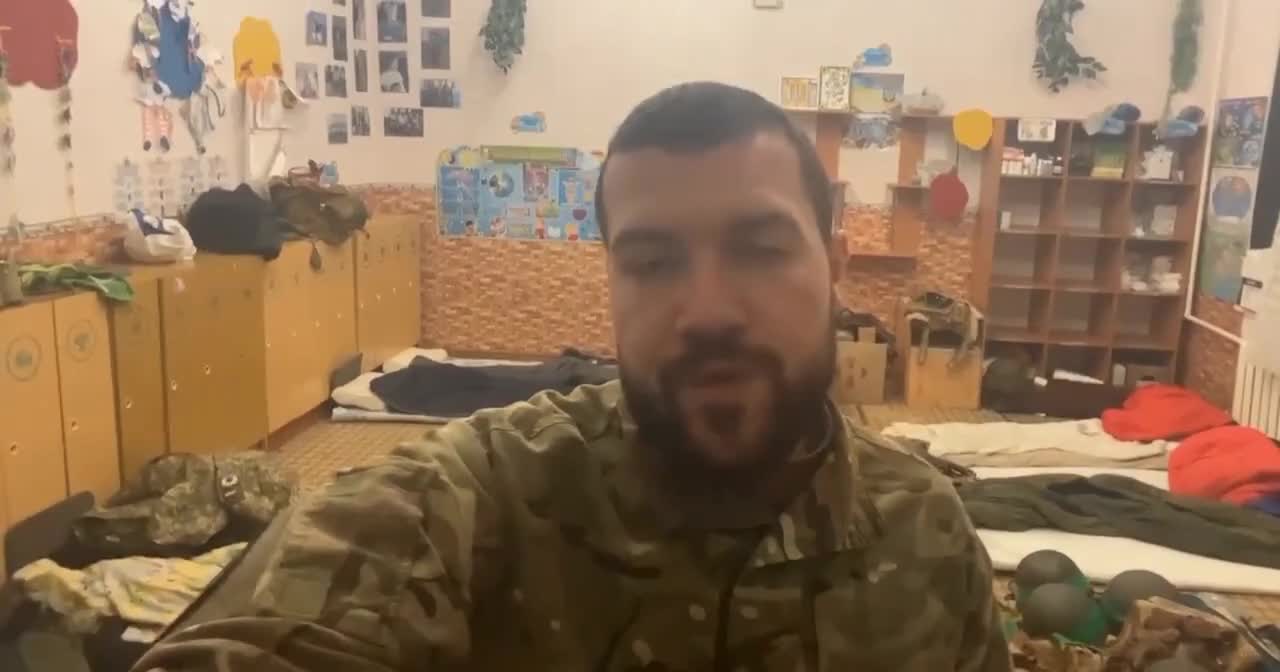 Ukraine Fascist/Nazist HIDES IN KINTERGARDENS