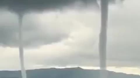 🇮🇩🚨🌪 Lake Toba, Sumatra, Indonesia.