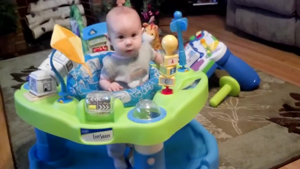 10 Minutes Of Funny Babies Scared Of Everything