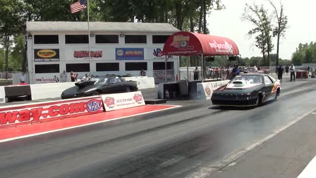 Heads Up drag race at Milan Dragway