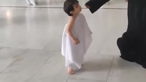 Kid in Makka