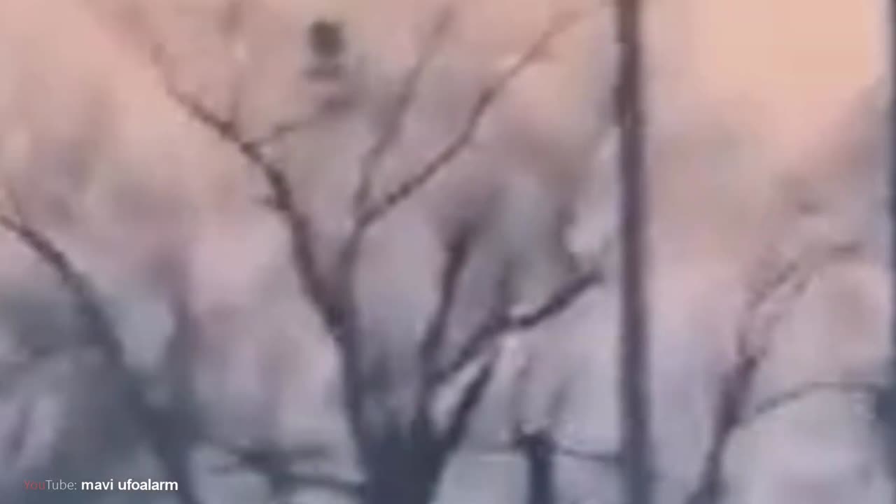 Are UFOs fighting in the sky of israel Watch without being removed