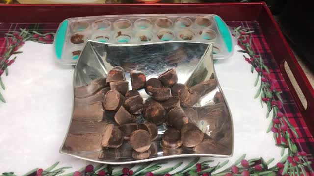 How do make diet dark chocolate in minutes