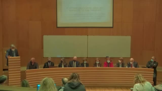 ΤΙ ΜΑΓΕΙΡΕΥΟΥΝ?-ΑΚΟΥΣΤΕ ΤΟΝ ΒΑΣΙΛΑΚΟΠΟΥΛΟ-ΤΣΙΟΔΡΑ