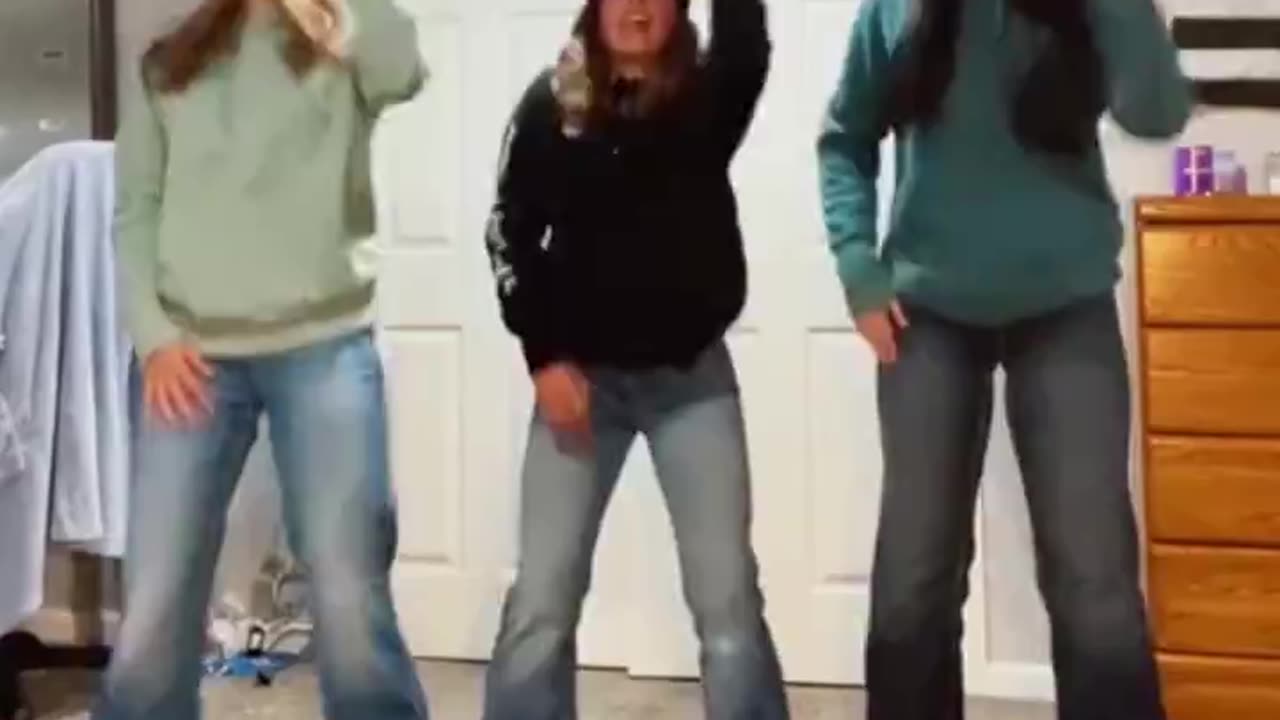 There's a new dance craze sweeping the nation.