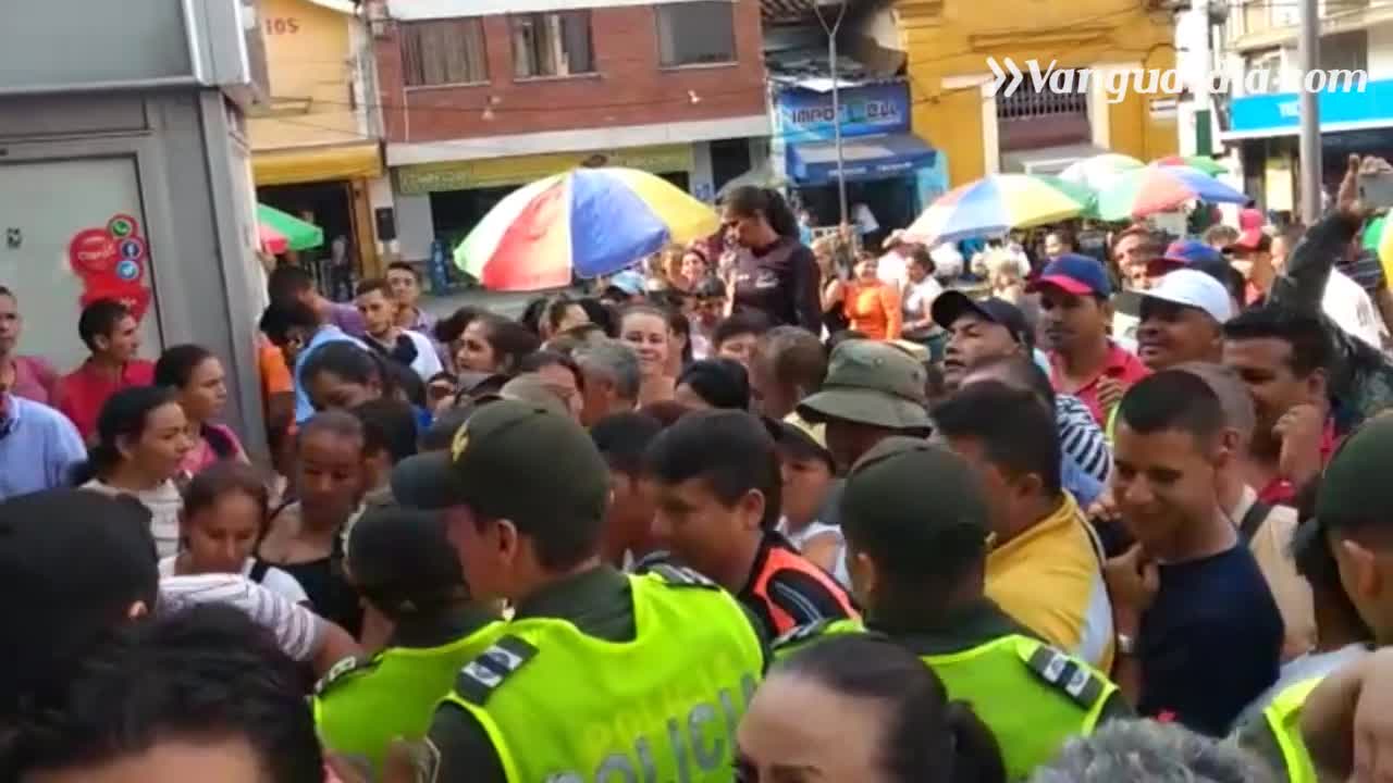 Re ubicación vendedores ambulantes en Bucaramanga