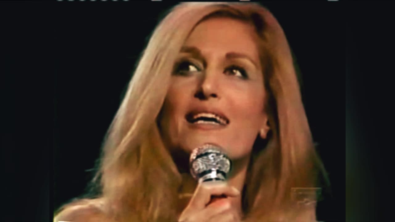 SHORT - DALIDA - J Attendrai - CLIPE