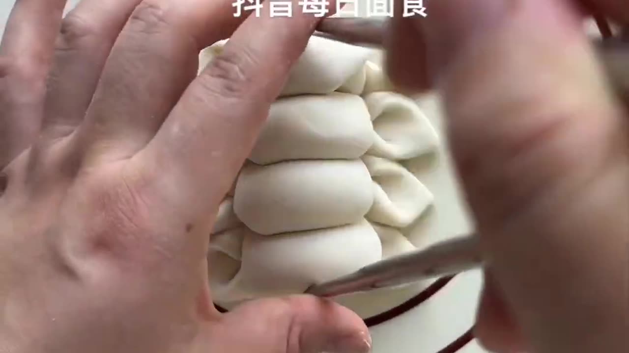 Beautiful Satisfying Art From Pastry Tutorial-10