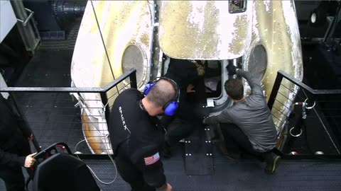 SpaceX Crew 8 Astronauts Emerge From The Dragon Capsule 🛸👩‍🚀