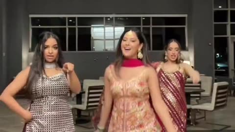 Song dance girl