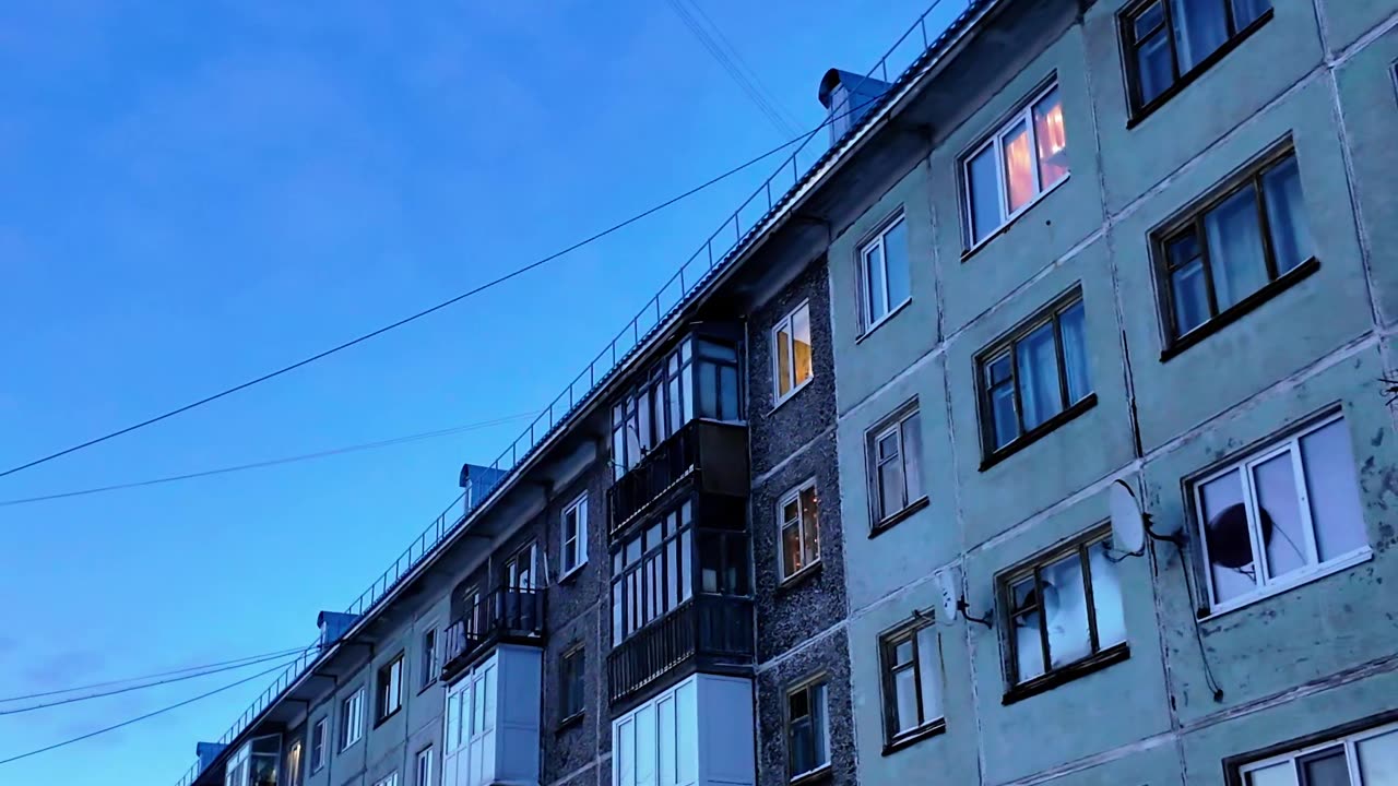 Somewhere between houses in Vorkuta