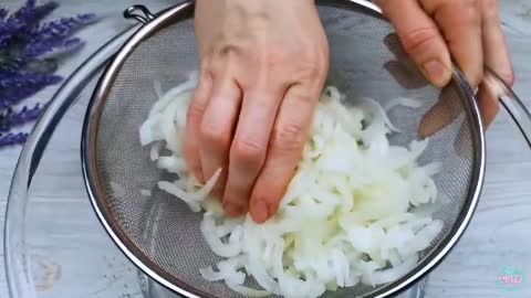 Drain the marinated Onions