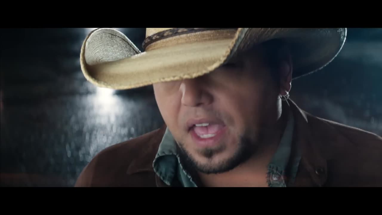 Jason Aldean - Tonight Looks Good On You (Music Video)