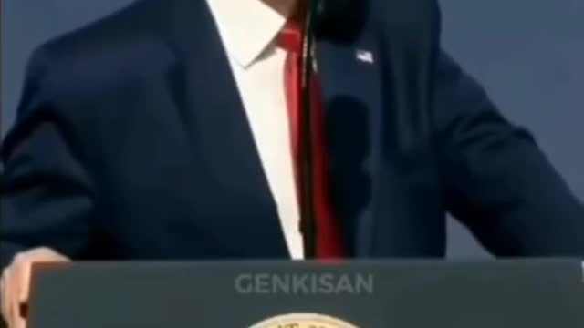 Hey Pocahontas have another beer! 🤣