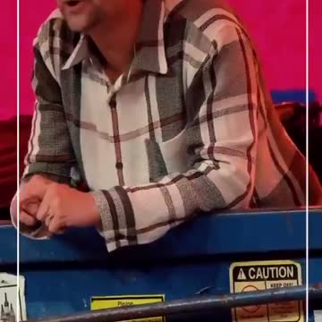 Pastor preaches from dumpster