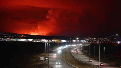 Iceland Volcano Eruption Update; New Eruption Begins, Lava Expands Westwards