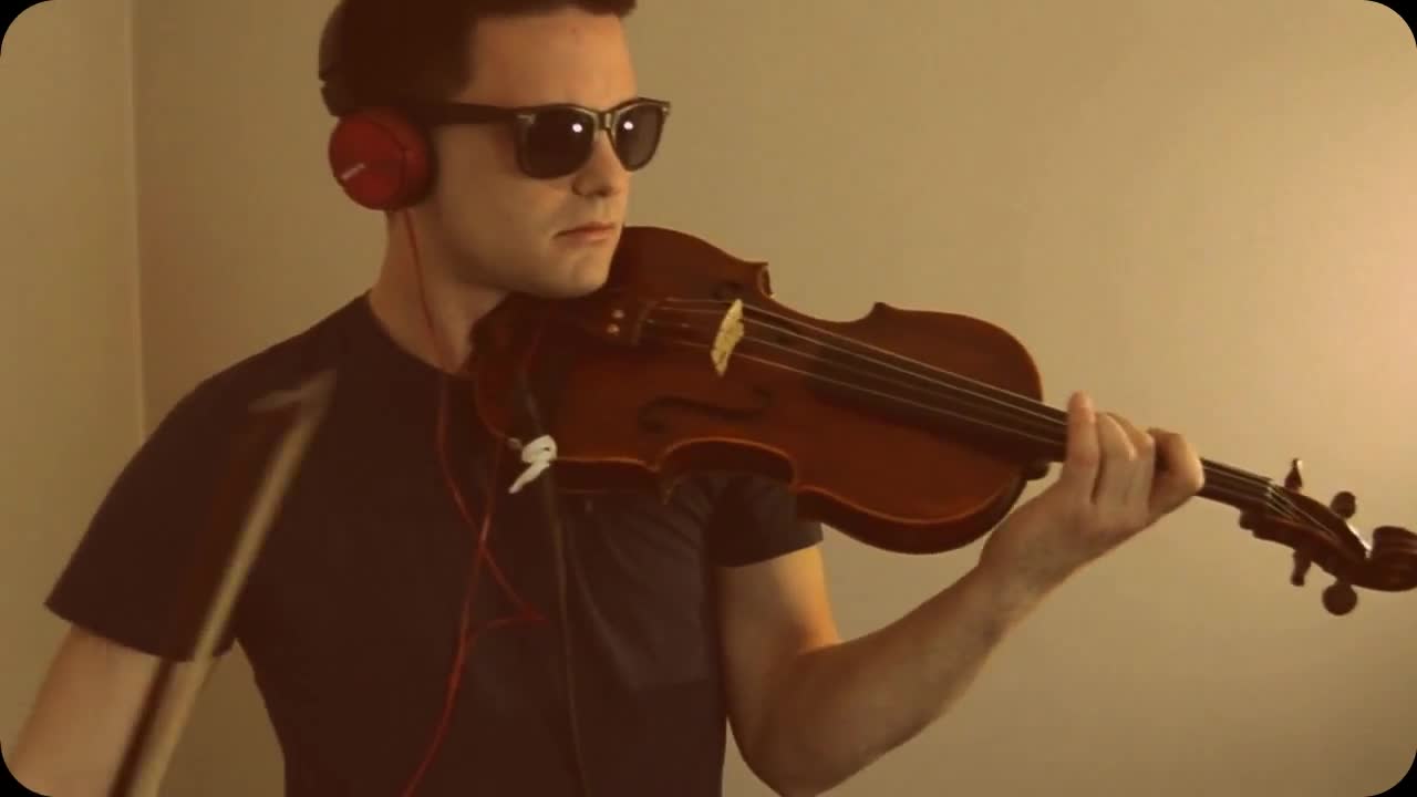 Breathtaking 'Bésame Mucho' violin cover