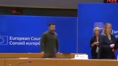 When the Cameras Stop Rolling, LOOK at how the Jewish actor Zelenskyy is Abandoned & Ignored 🤡