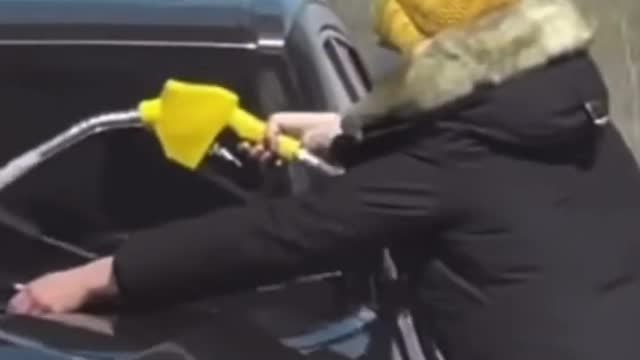 سبب دمار الكوكب 😀