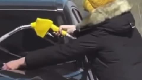 سبب دمار الكوكب 😀