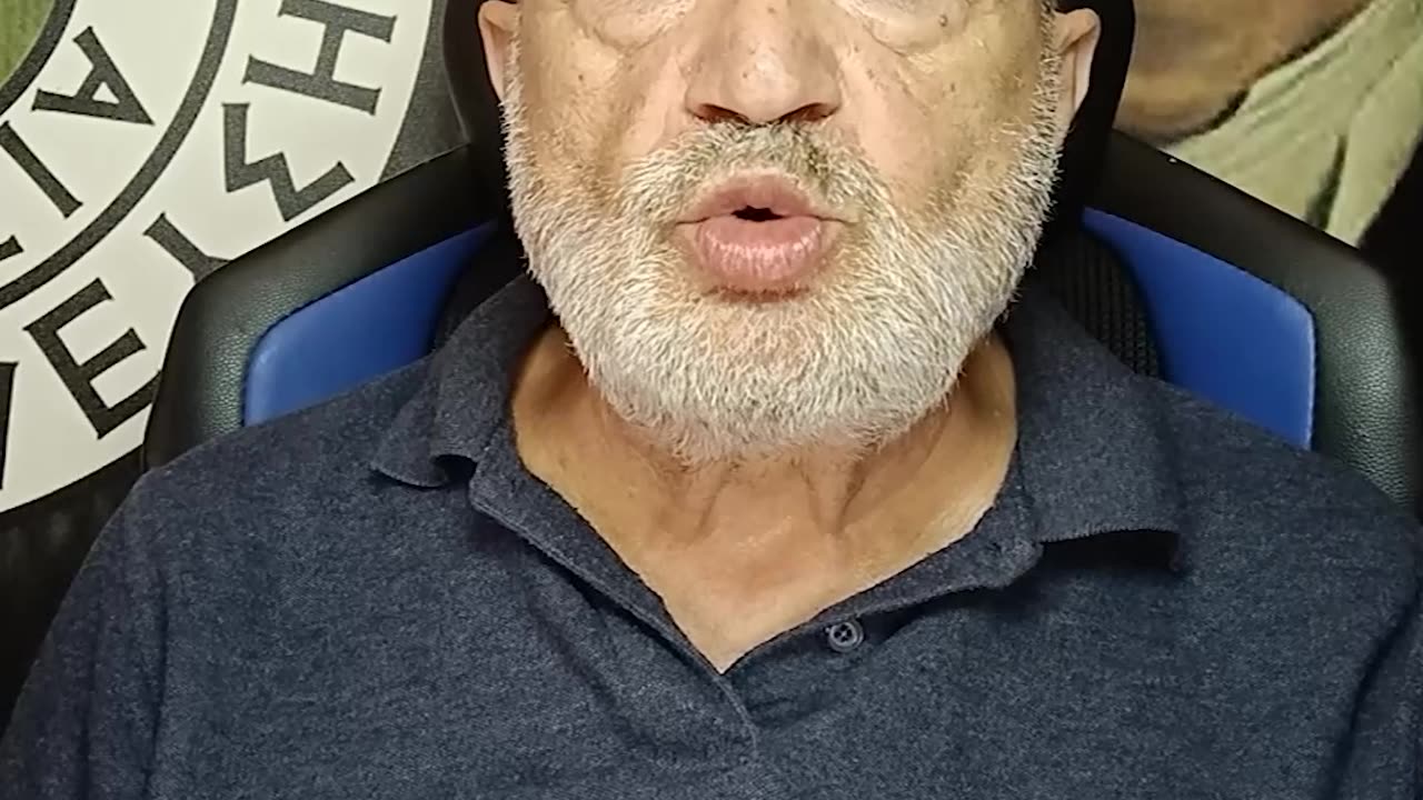 Να γίνουμε Έλληνες!