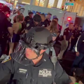 NYC Police Crack Down on Disorderly Pro-Abortion Protesters and Make Sweeping Arrests