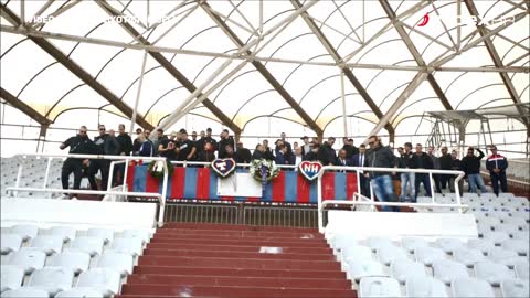 Na Poljudu položeni vijenci za preminule članove Torcide