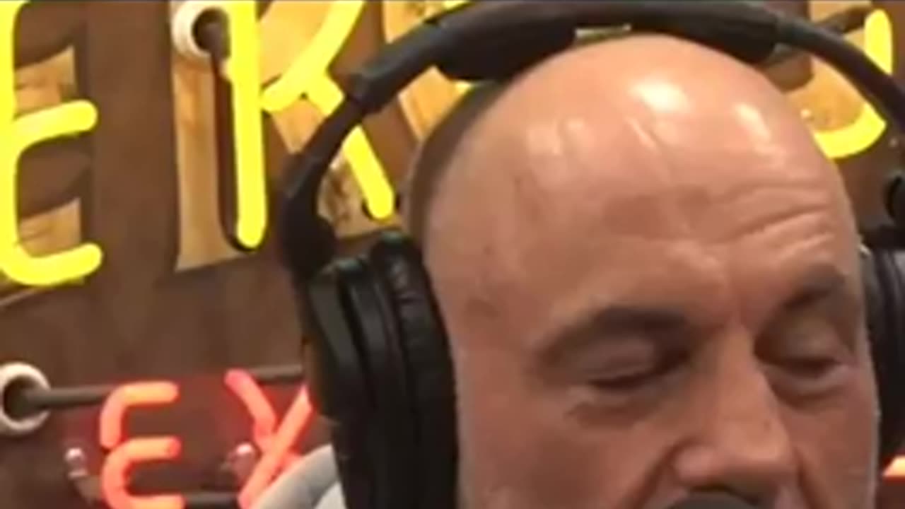 JOE ROGAN CALLS FANS LOSERS OVER BUD LIGHT BOYCOTT