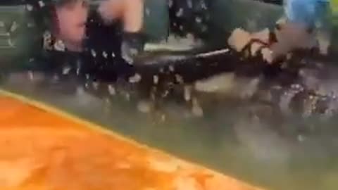 Gator Handler Getting Death Rolled