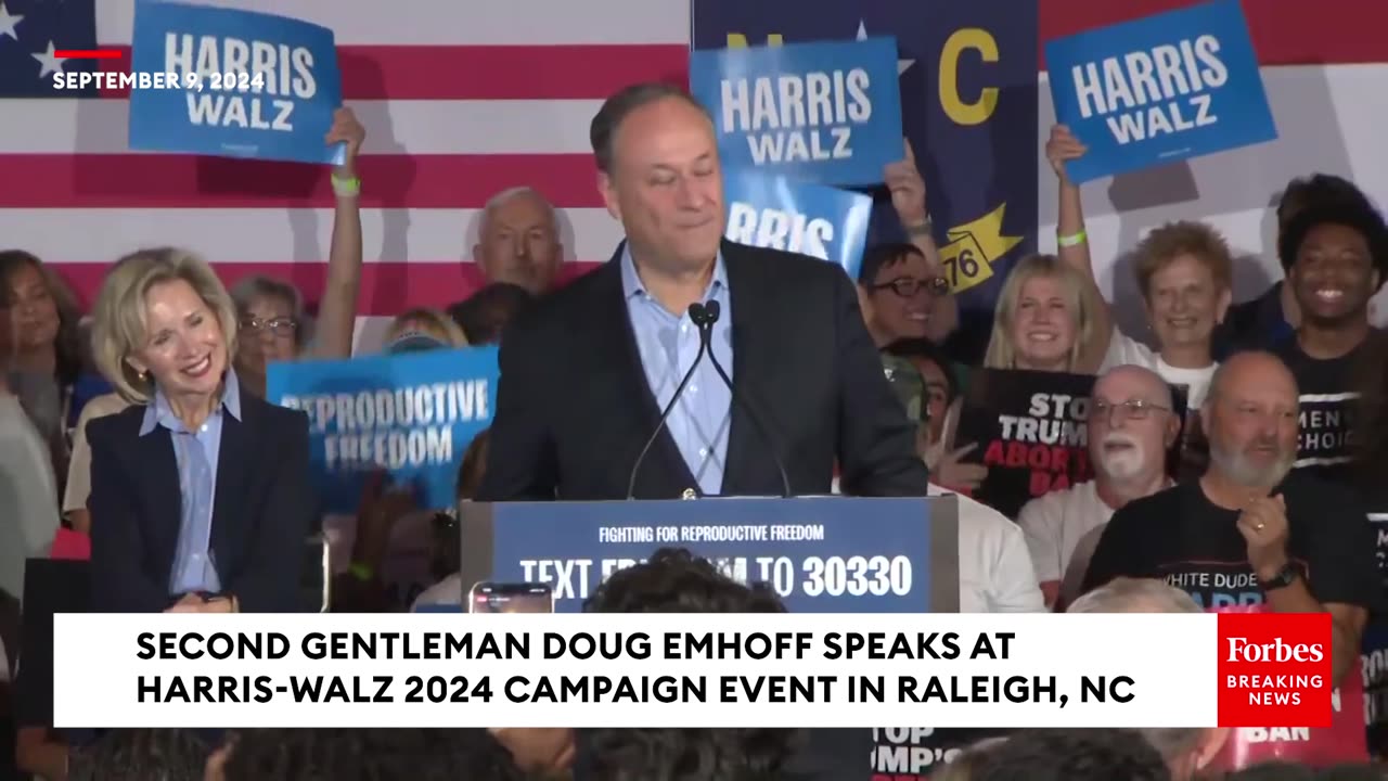 'Kamala Harris Can Smell Weakness': Doug Emhoff Praises VP's Debate Skills Before Trump Face-Off