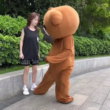 Play with me 😍😂