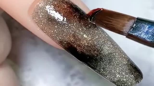 Clever yet simple Acrylic Nail Art
