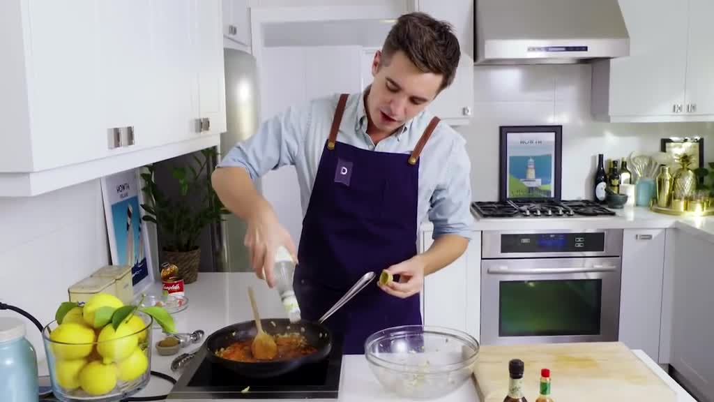 Add the chicken balls and stir to combine.