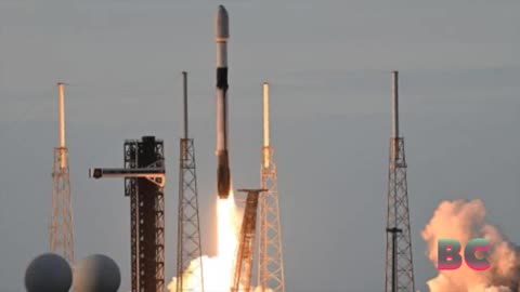 SpaceX launches 22 Starlink internet satellites into orbit