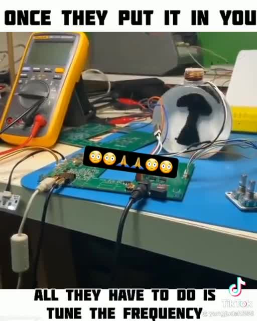 Graphene Oxide Suspended in Water Reacts to Music