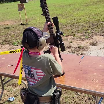 Clearing a malfunction with the Side Charging Handle