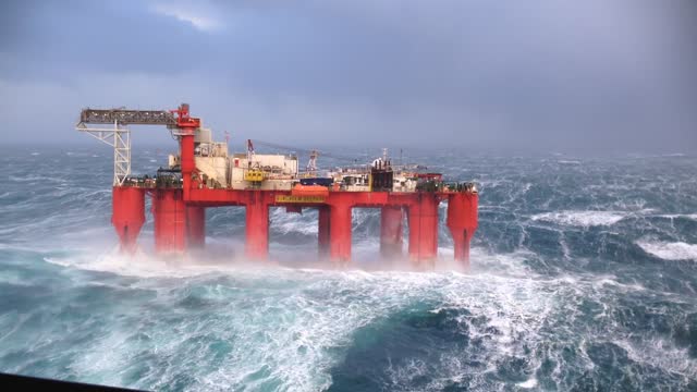 Oil Rig Rocks From Big Waves Like A Bathtub Toy