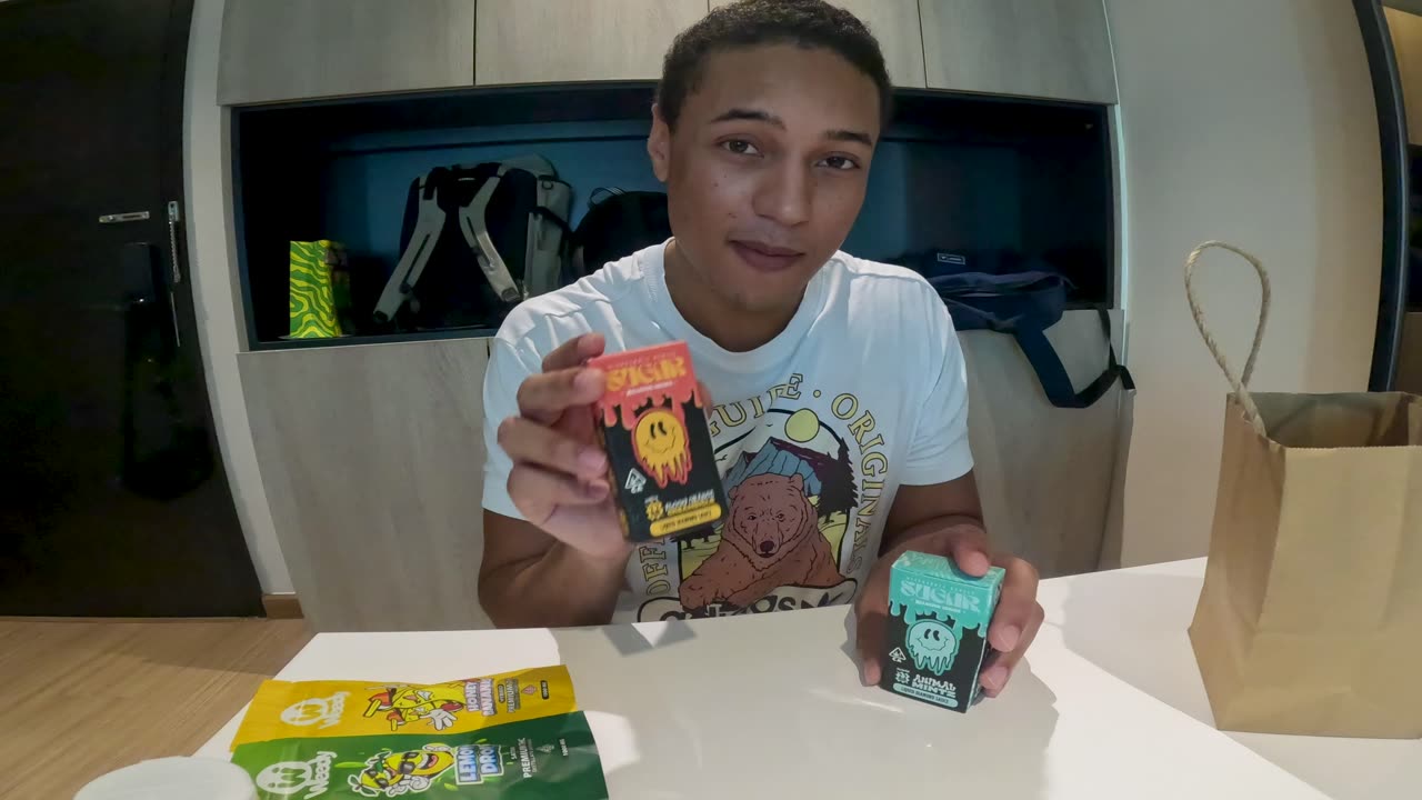 Cannabis Haul - What $250 Can Get you in Bangkok Thailand 🇹ðŸ‡