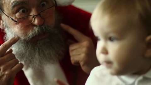 HOW A BABY SHOULD ACT WHEN HE OR SHE SEE SANTA